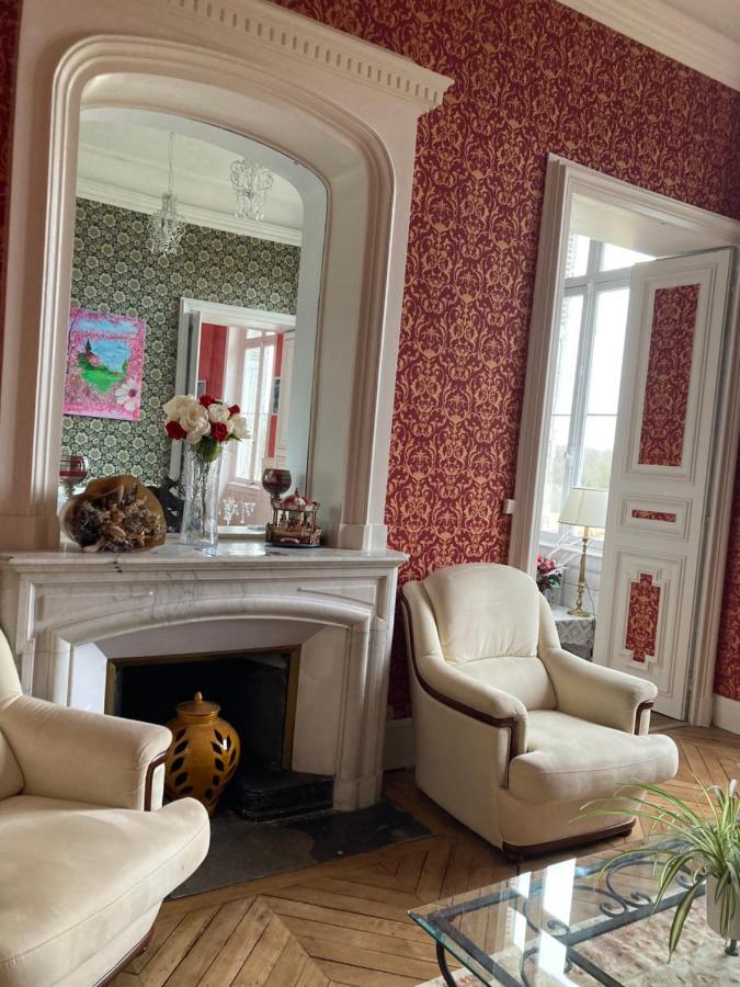 Chateau De La Bouchatte Chambre Les Roses Chazemais Exterior photo